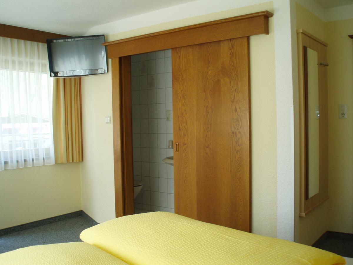 Haus Wiesenblick Homestay